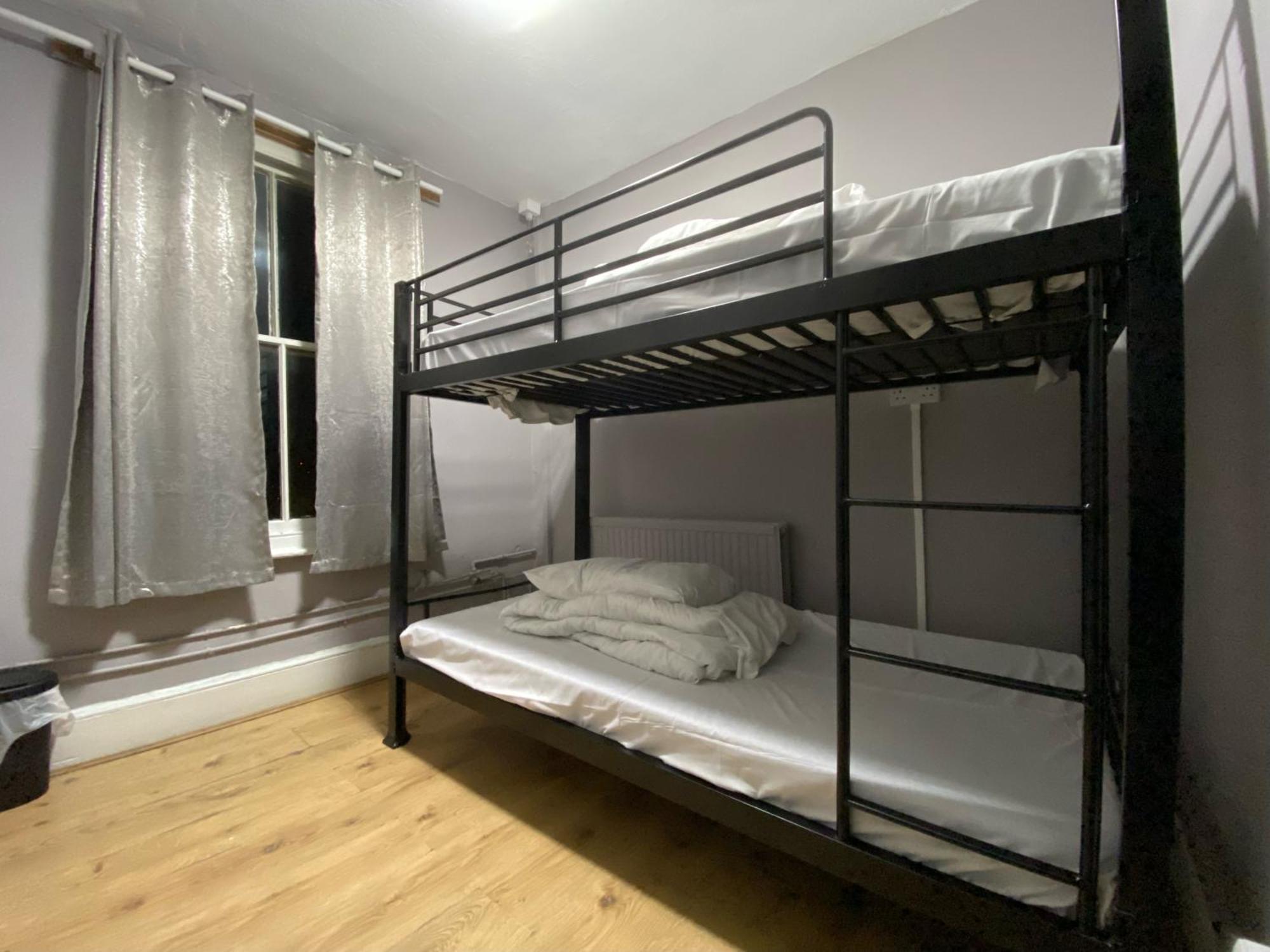 Queen Elizabeth Hostel London Exterior foto